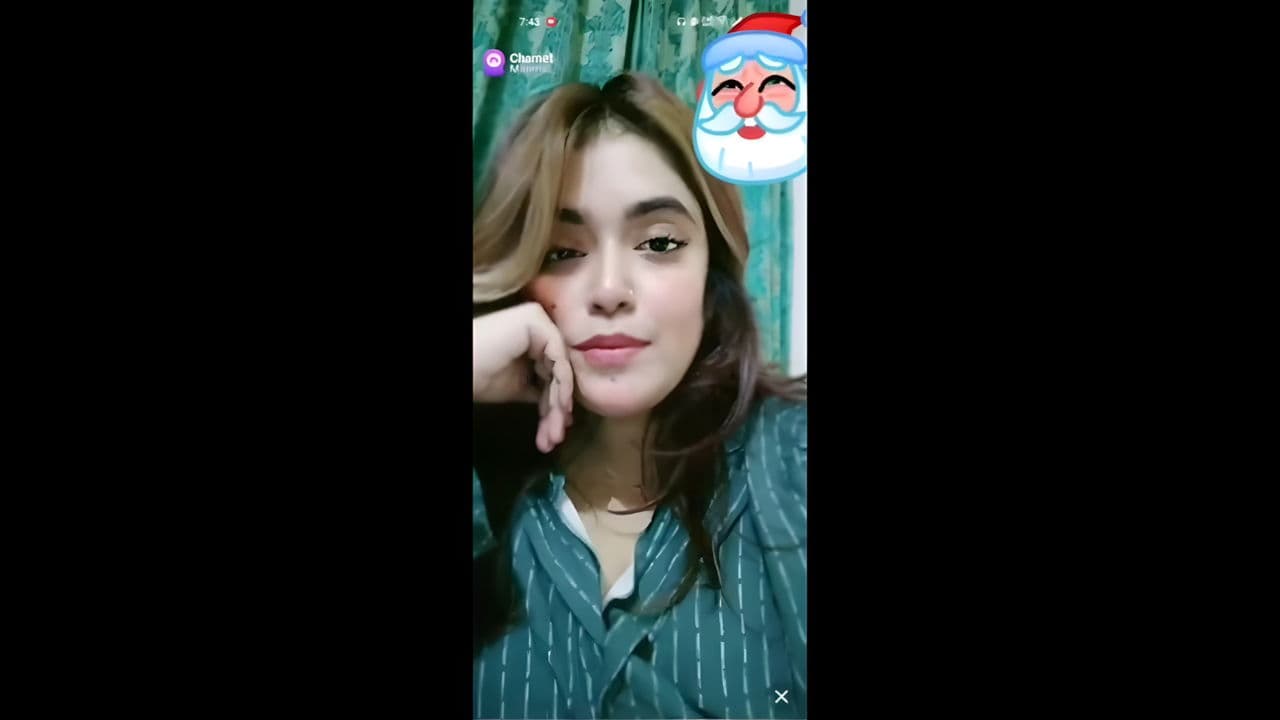 Bangla Chamet Girl Mimma Smoking and Big Tanker Show and Pussy Fingering 2