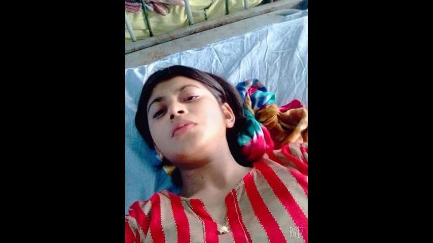 Cute Pathan Teen Girl & Uncle sucking her big boobs Video viral mms