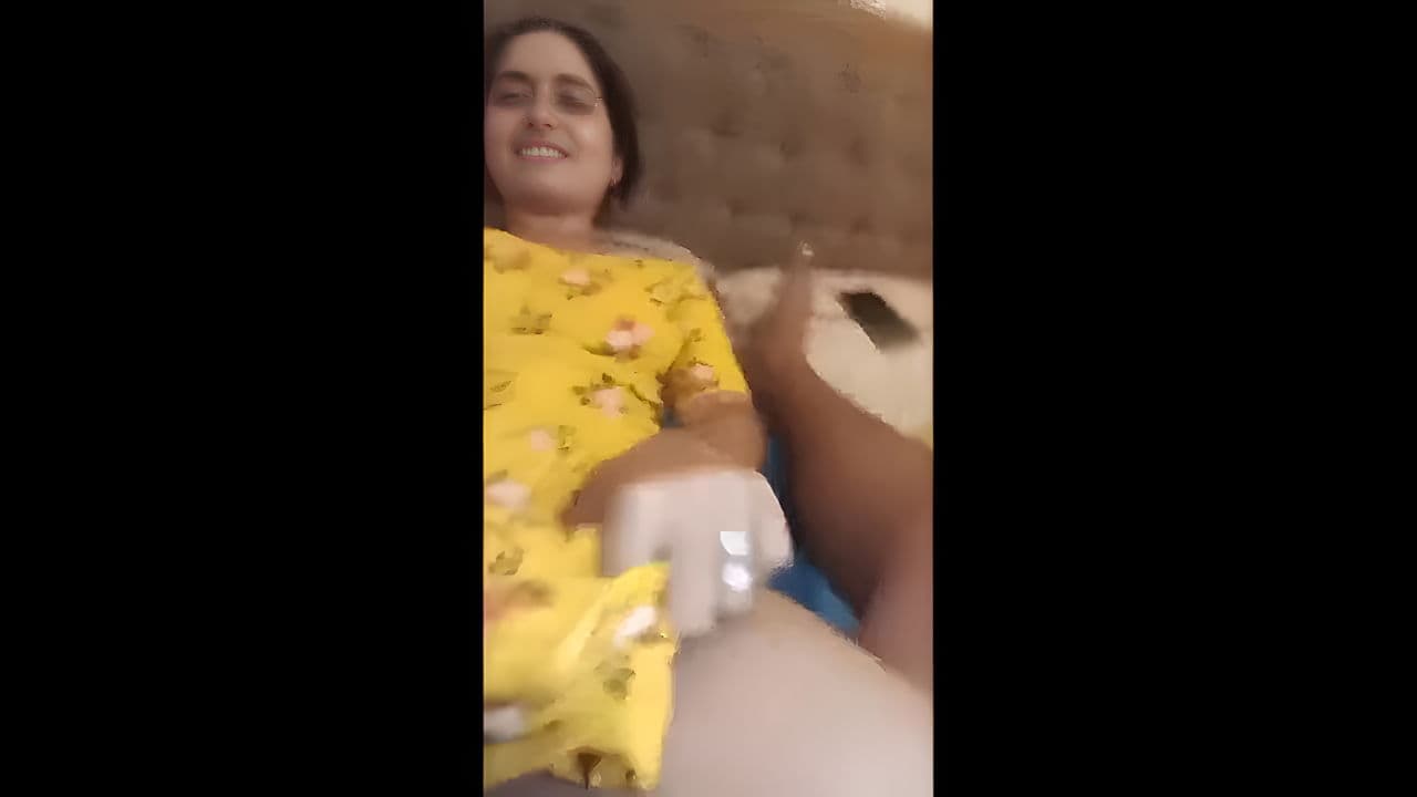 Bangla bhabhi ke kashi hui chuut ko choda