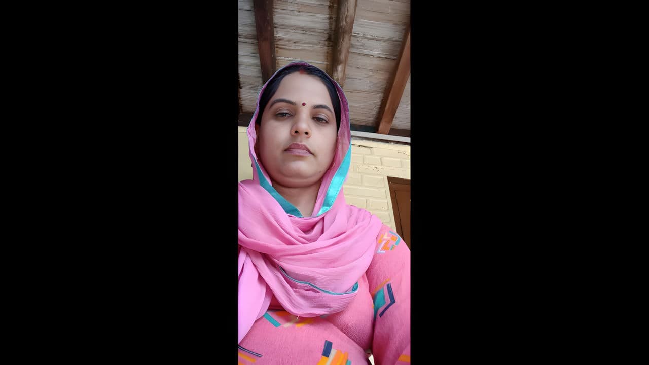 Chubby Mom Captured Changing