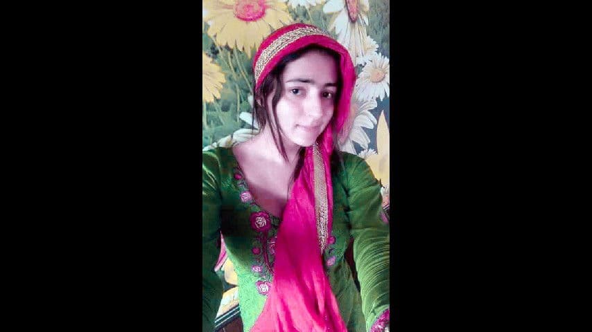 Must Watch Paki Cute Pathan Girl & Uncle Sucking her big Boobs full nude desi sex
