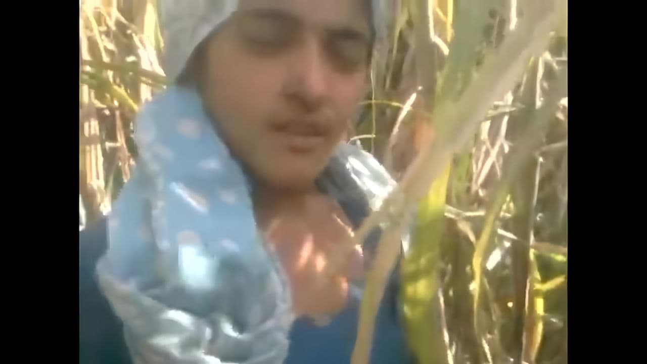 Desi Village Bhabhi Outdoor Hard Fucking