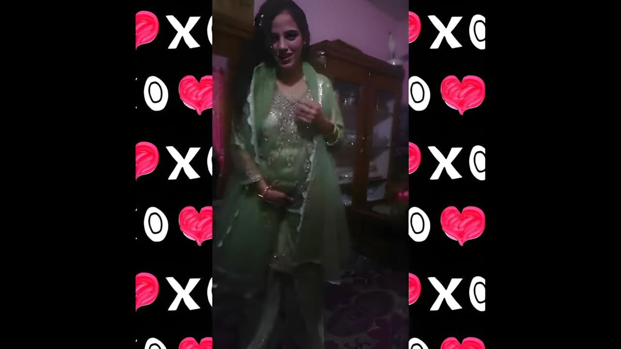 Pakistani Newlywed Couple First Night Suhagrat