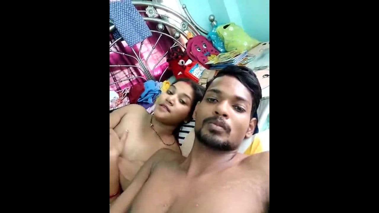 Bengali Couple Boobs Pressing and Handjob