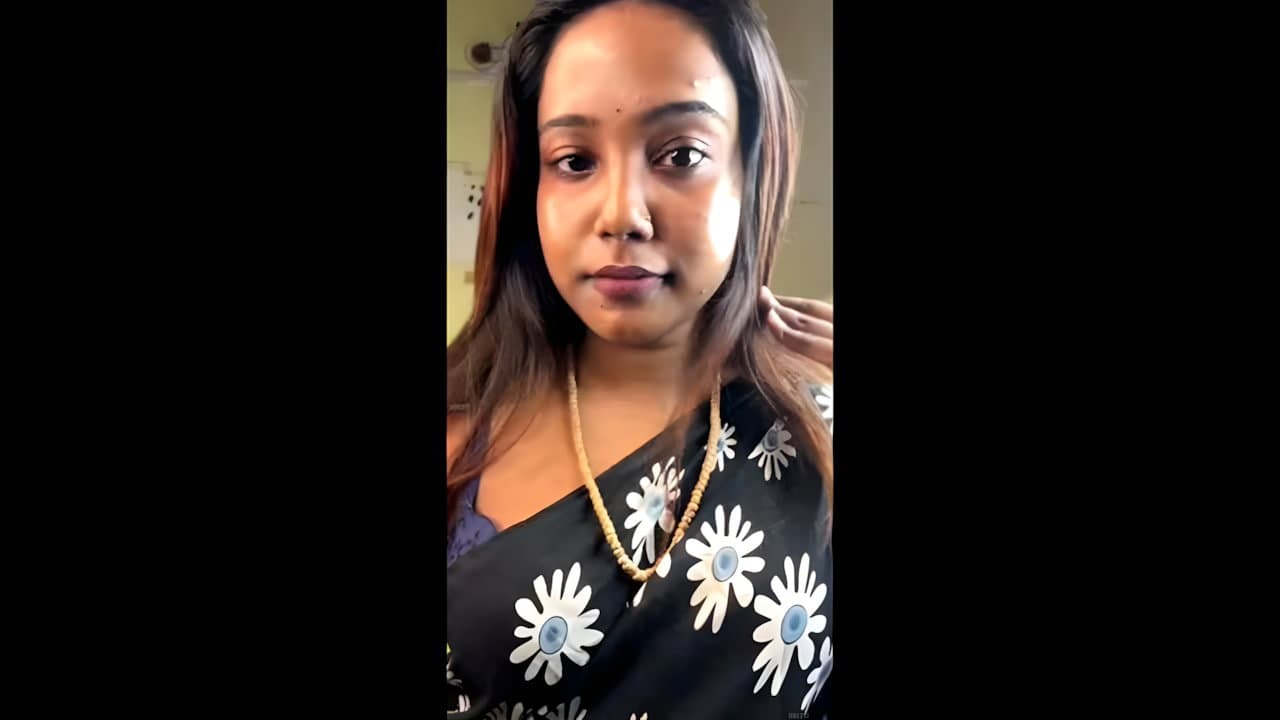 Madhu Ramesh Famous Mallu Model Hot Live Show