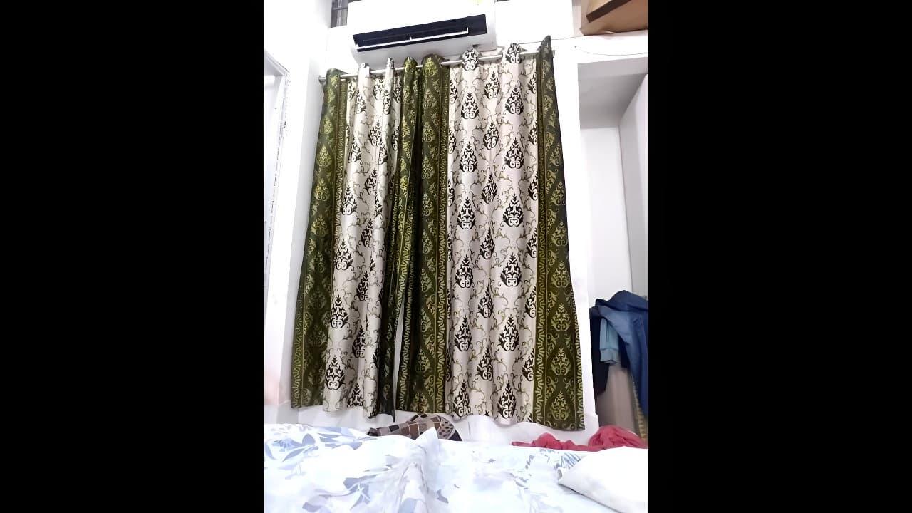 Beautiful Desi Bhabhi Hot Sex With Clear Hindi Audio