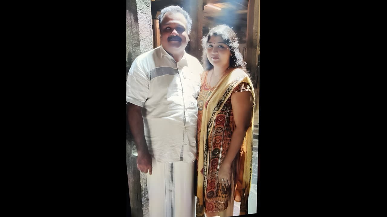 Mature Cuckold Couple MMS
