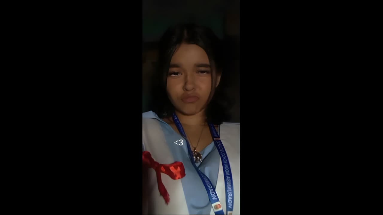 Sexy Horny College Babe Taking Cum on Face
