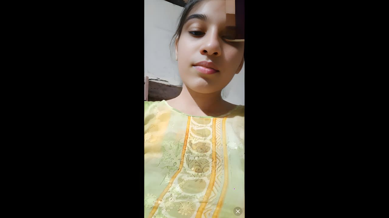 Bengali Cute Chamet Girl