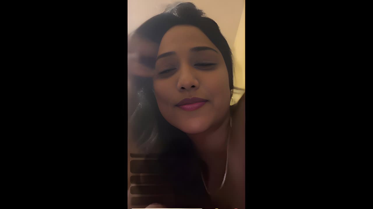 Ruks Khandagle New Live Full Nude Showing Boobs and Ass