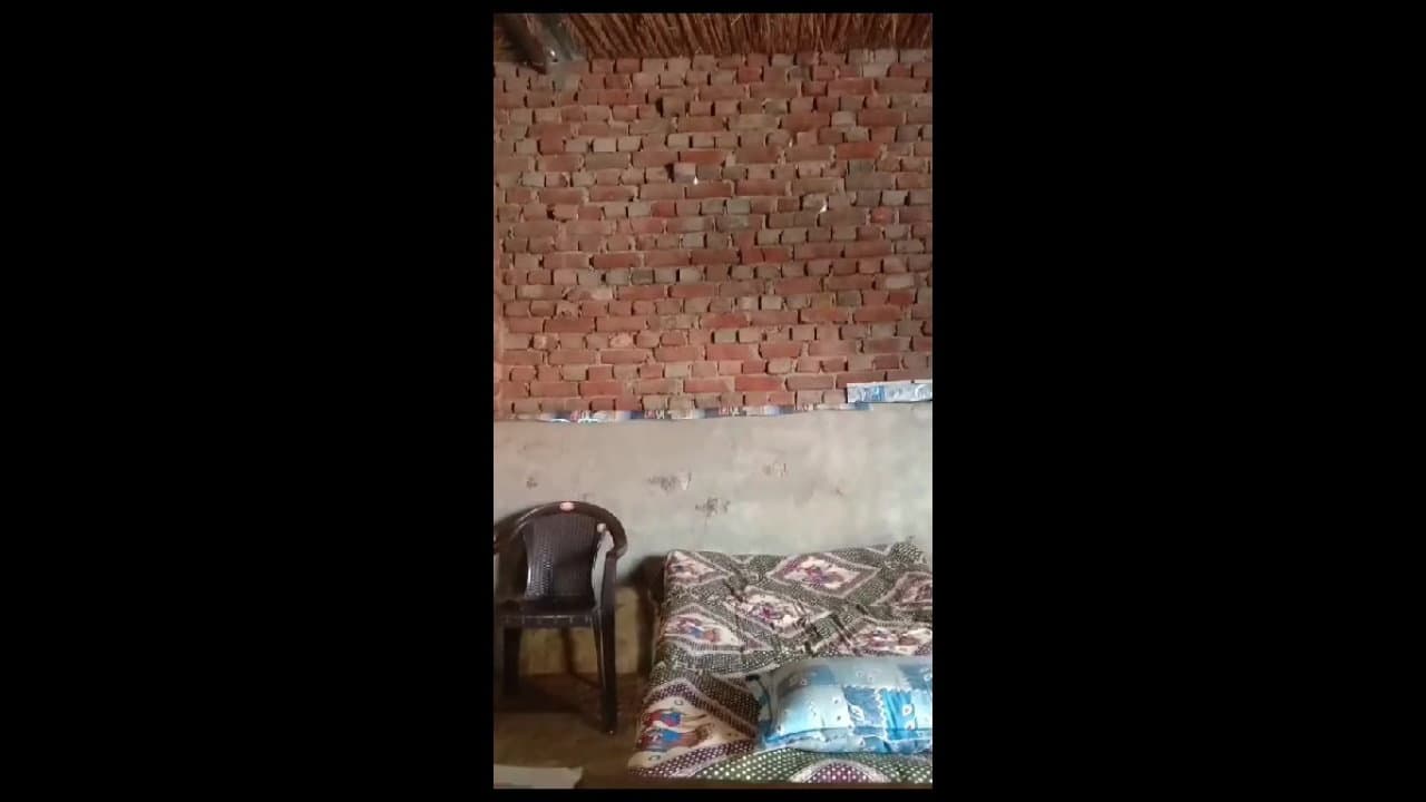 Rajasthani Bhabhi Ko Akele Mein Bulakar Pela
