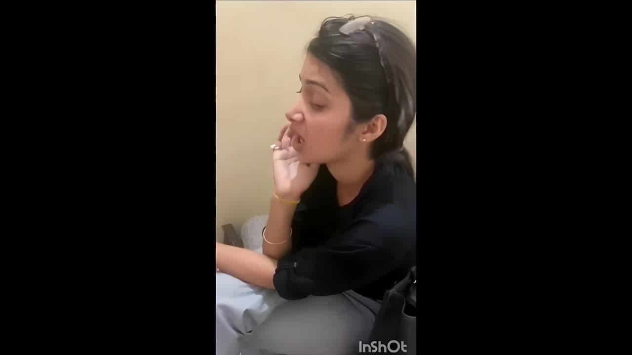 Desi Horny Girlfriend Shy for Recording