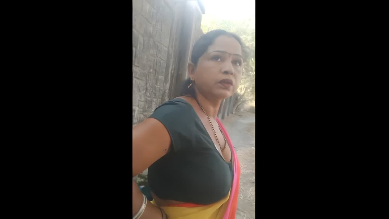 Paid Mature Randi Outdoor Fucking