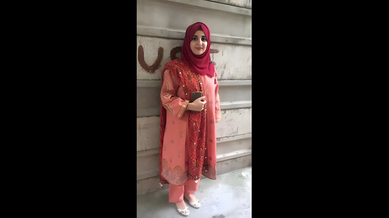 Pakistani Beauty Nude