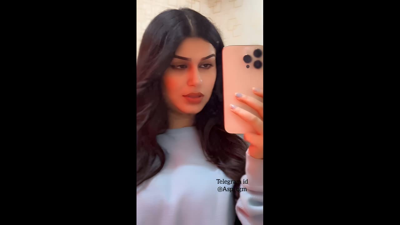 Pakistani News Anchor Sanam Aijaz Viral MMS Leaked
