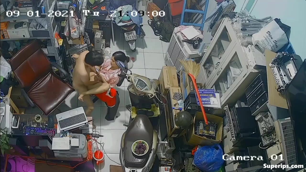 IP Cam Poor Woman Girl Gets Fucked on a Chair