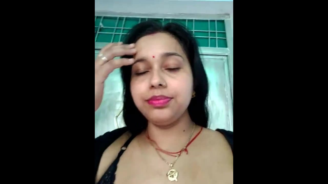 Slut Sucking Milk From Her Boobs