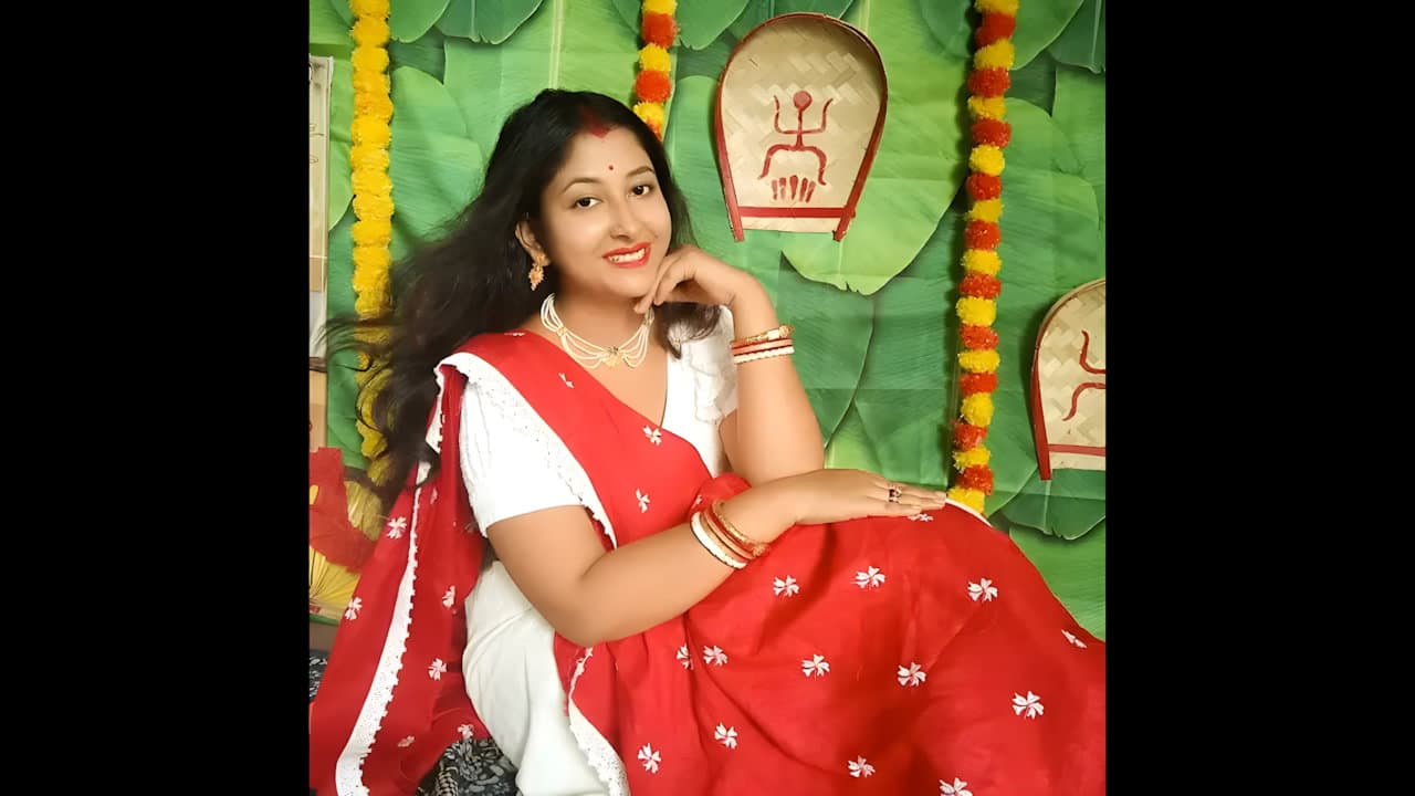 Cute Youtuber Milf Mou Aka Shahzadi24 Nude Strip 1