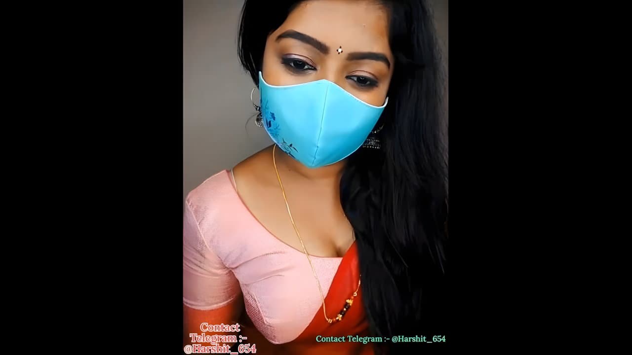 Hot Friendly Girl's Intimate Private Show With Face Reveal And Juicy Pussy Cum