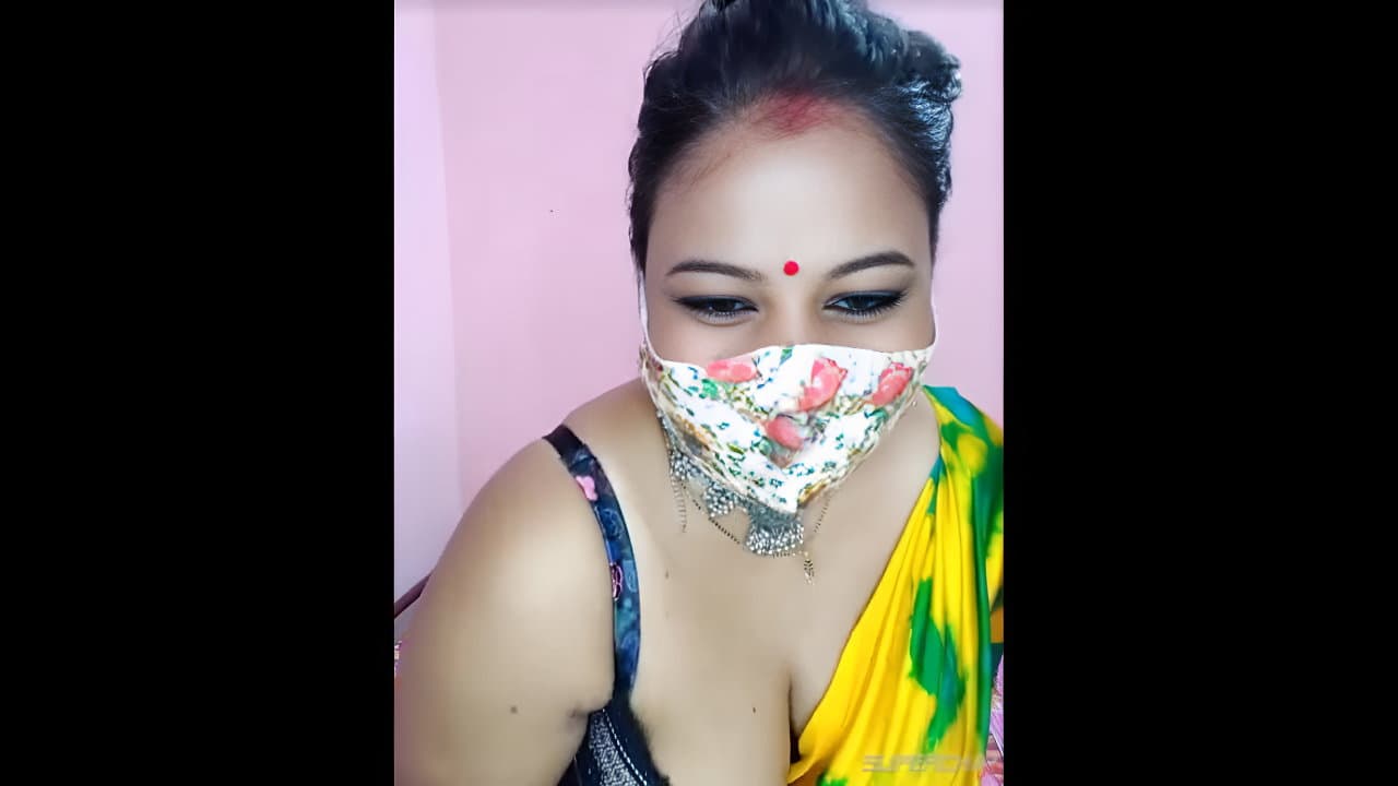 Chubby Bhabhi Nude Webcam Show