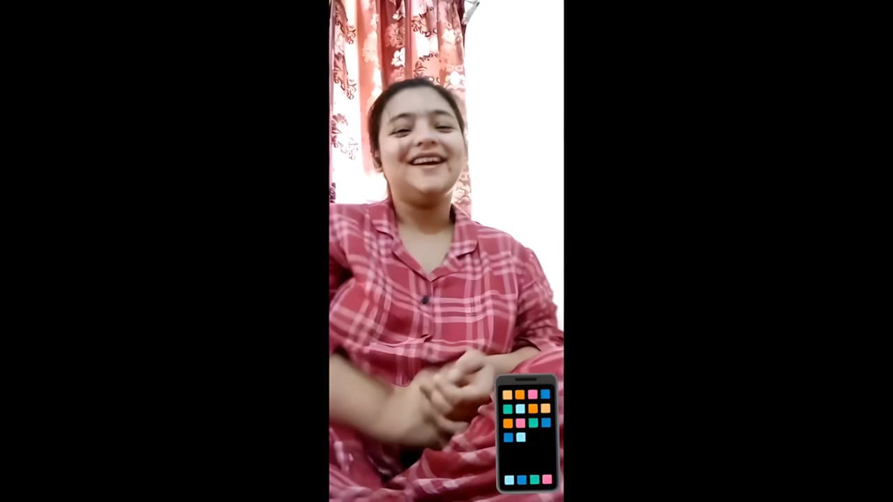 Ayesha Bengali Girl Showing Her Saggy Tits With Face Chamet Private