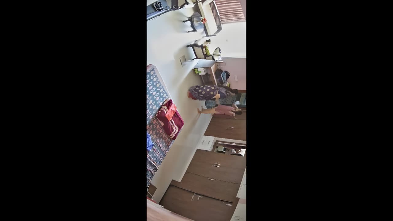 Big Ass Aunty Teases with Hot Ass and Body Show