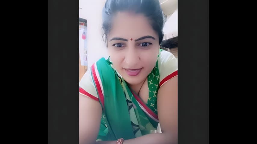 Manju Queen Bhabhi Super Hot Sexy Live