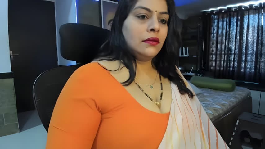 Tarivishu23 Wild Stripchat Public Show (2)