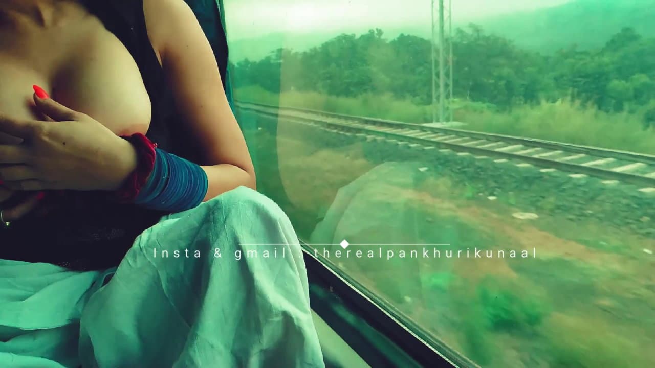 Hot Smriti Jain Desi Indian Girl Train Dare