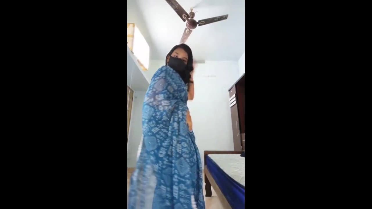 Kannada Model Aleena Kween Sensual Strip