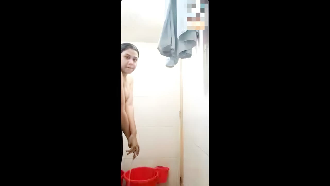 Horny Cheater Slut Fingering Deep on Video Call with Many Guys