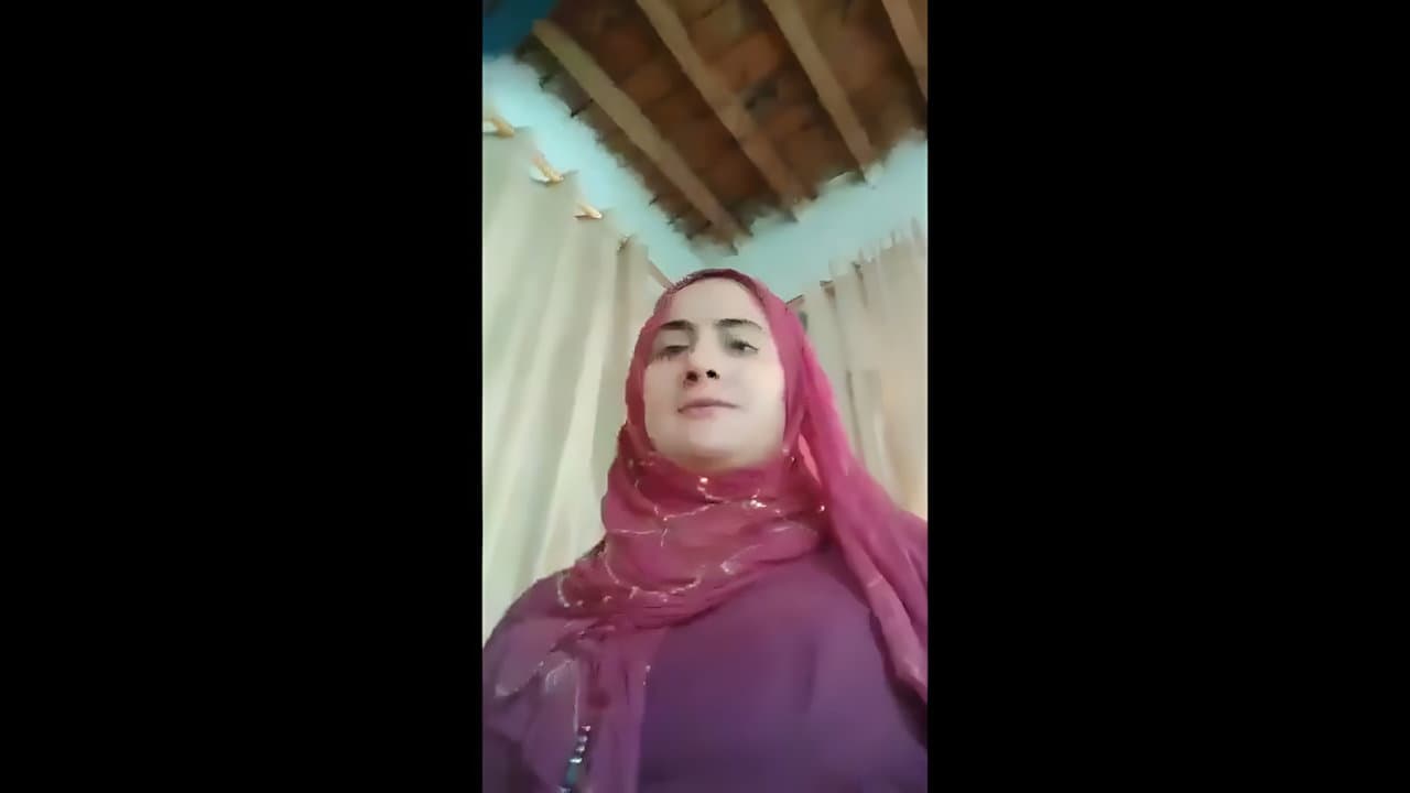 Hijabi Wife Hard Riding and Creampie in Tight Closeup