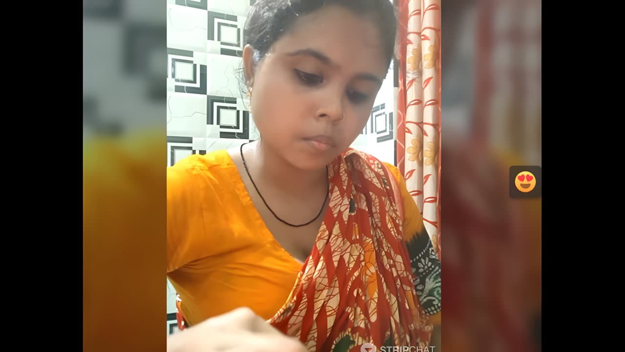 Hot Bhabhi Sensual Stripchat Private Ticket Show