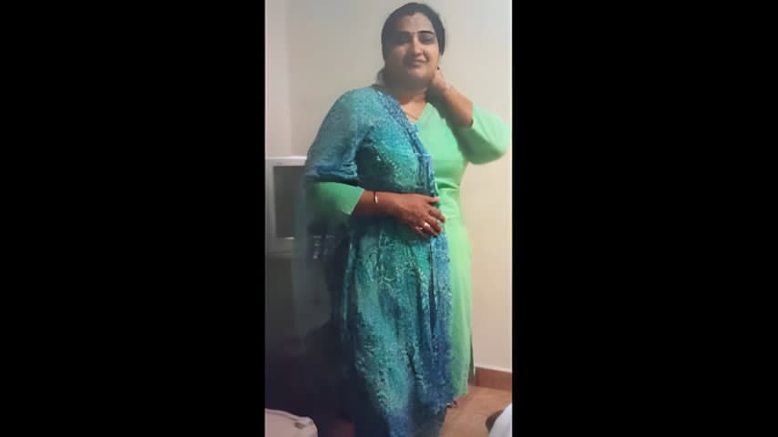 Horny Bhabhi Begging Devar to Fuck Her Burning Chut