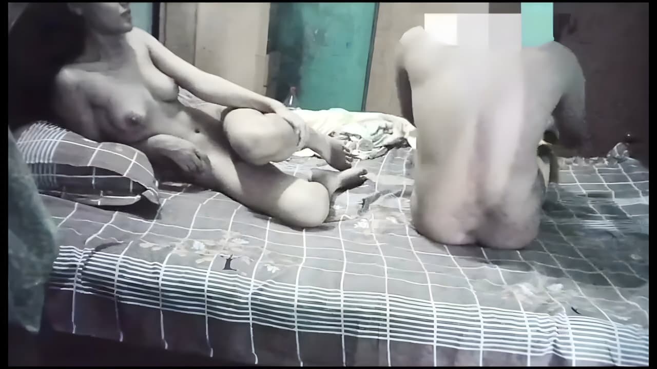 Cute Bengali Girl Gets Fucked Hard by Boyfriend