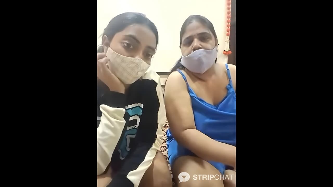 Honeyhush Wild Threesome Show With Face Reveal