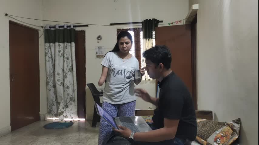 Hot Girl Explores Kamasutra Poses and Anal in Bedroom