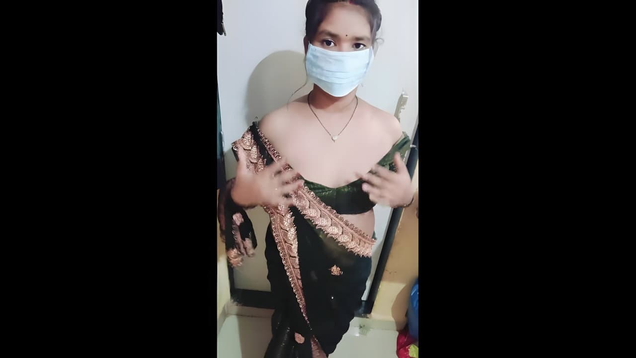 Desi Village Bhabhi Full Nude Seduction