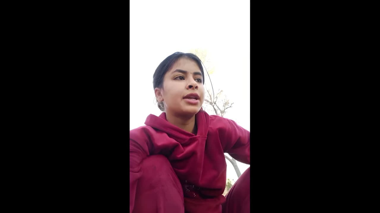 Desi Girl Minakshi Hot Solo Play